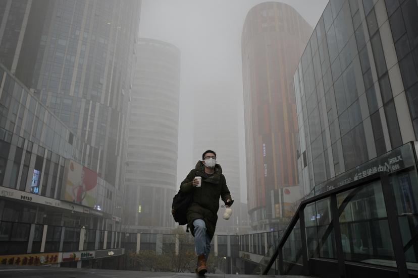 China's air pollution levels are decreasing.